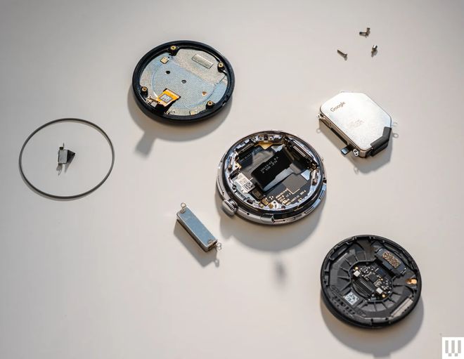 手表拆解:统一 T2 螺丝13 分钟换屏谷歌 Pixel Watch 4 智能(图3) 手表拆解:统一 T2 螺丝13 分钟换屏谷歌 Pixel Watch 4 智能(图3)