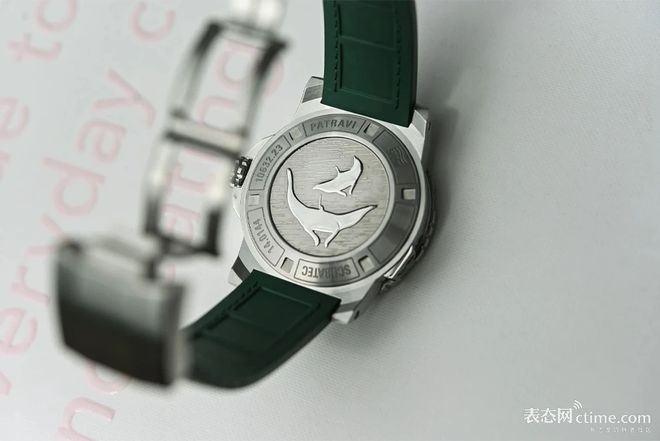 性能兼具堪称今夏最“浪”潜水表！预算8k起这6块表耐用扛造颜值(图3)