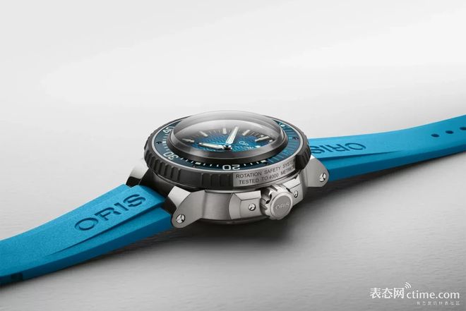 性能兼具堪称今夏最“浪”潜水表！预算8k起这6块表耐用扛造颜值(图23)