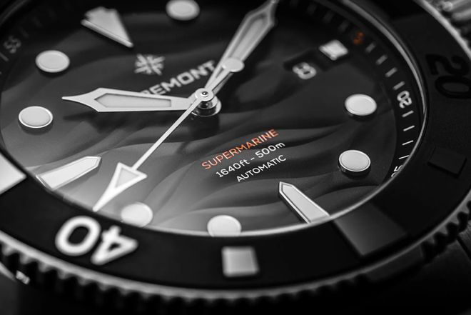 性能兼具堪称今夏最“浪”潜水表！预算8k起这6块表耐用扛造颜值(图22)